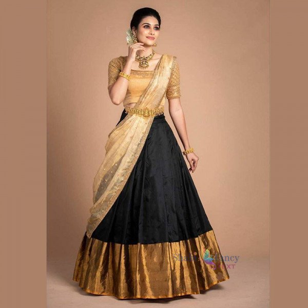 Half Saree Lehanga - Black and Gold